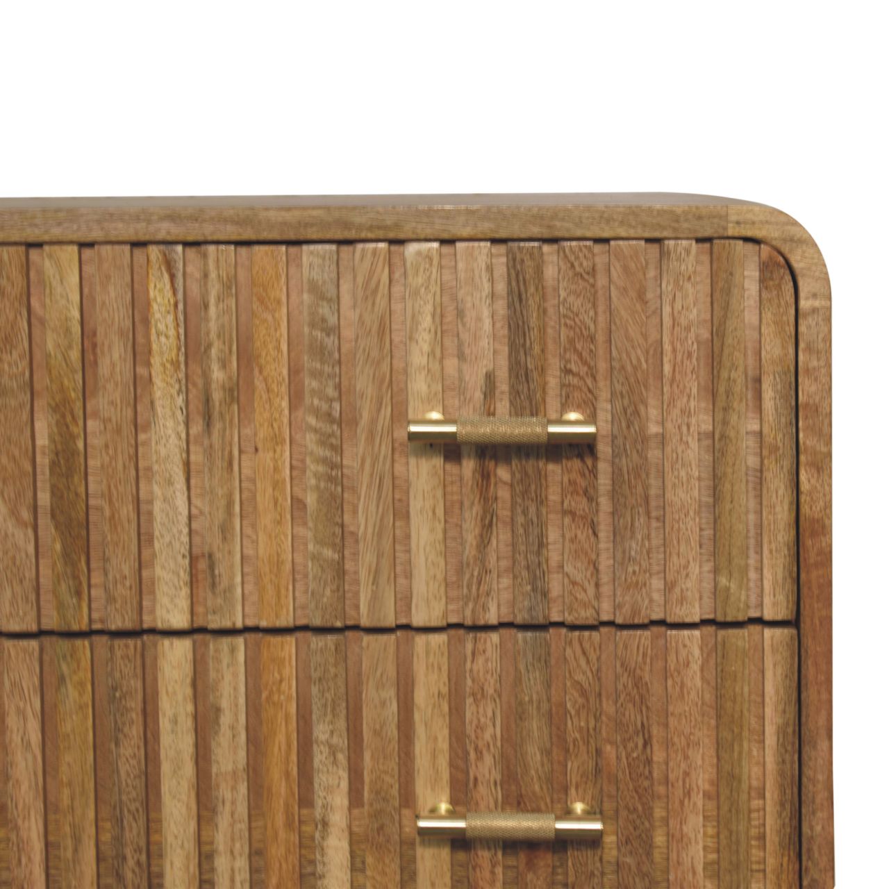 T-bar Ridged Chest — detail close-up